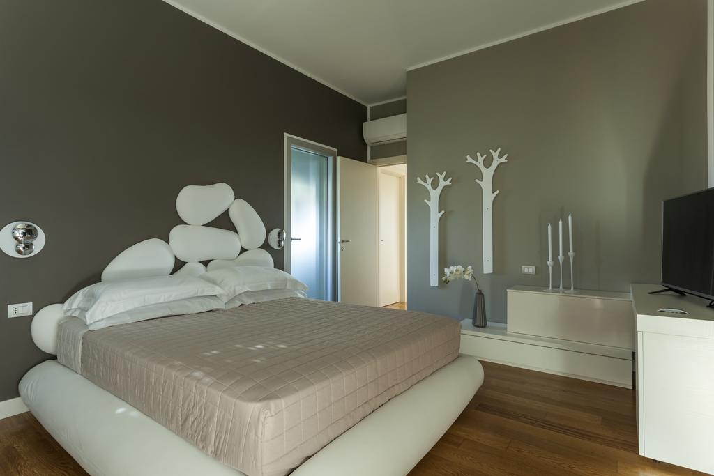 The One Hotel - Designed For Adults - Pet Lovers Riccione Luaran gambar